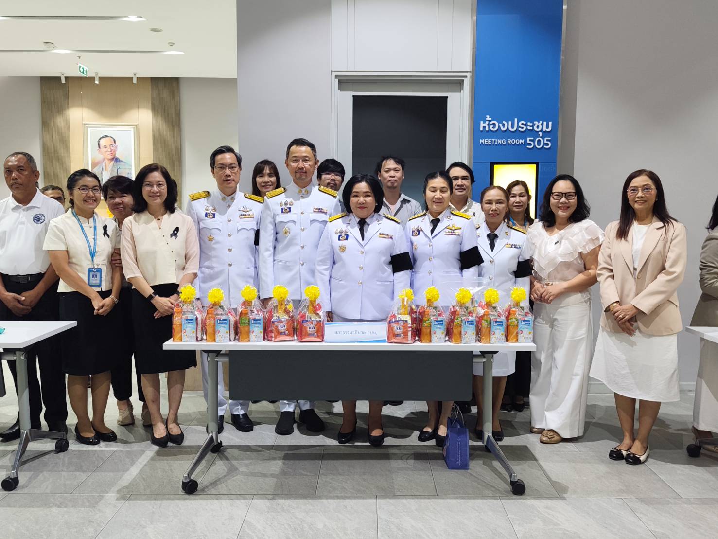 สภาธรรมาภิบาล กปน. ชุดที่ 5 ร่วมกิจกรรมเฉลิมพระเกียรติพระบาทสมเด็จพระเจ้าอยู่หัว เนื่องในโอกาสวันเฉลิมพระชนมพรรษา 28 กรกฎาคม 2569